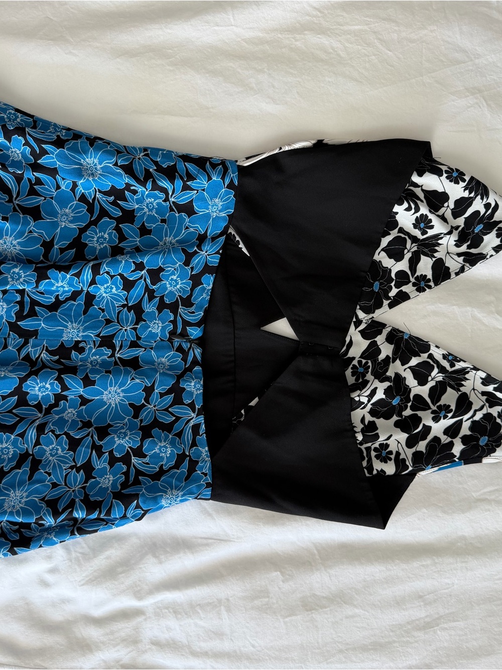 Reiss Floral V-Neck Maxi Dress in Black, White & Blue - Picture 2 of 6